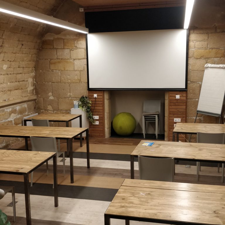Salle de réunion Stravinski implantation Covid 6 pers