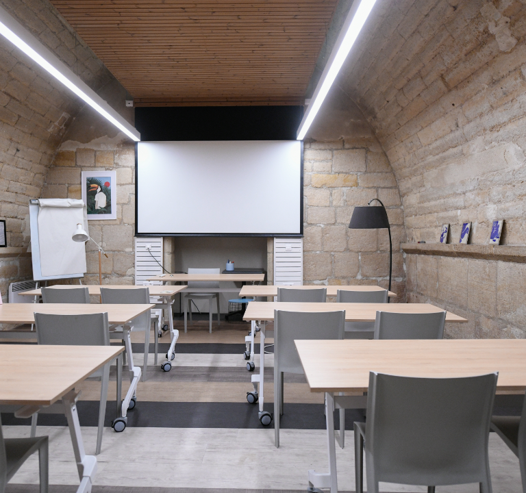 Louer une salle pour une association dans Paris centre - espace myCowork - salle Stravinski