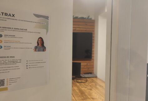 TRAX Externalise votre équipe finance et admin résident bureau mycowork coworking paris beaubourg