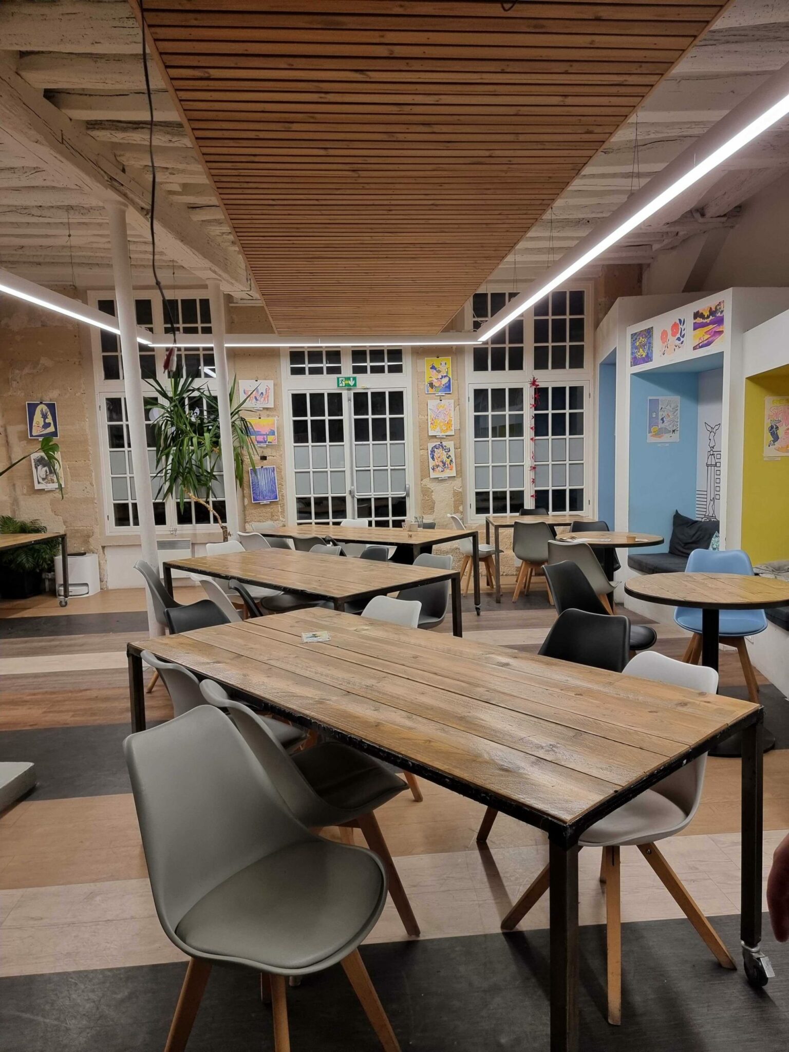 epi-cabaret-2-scaled